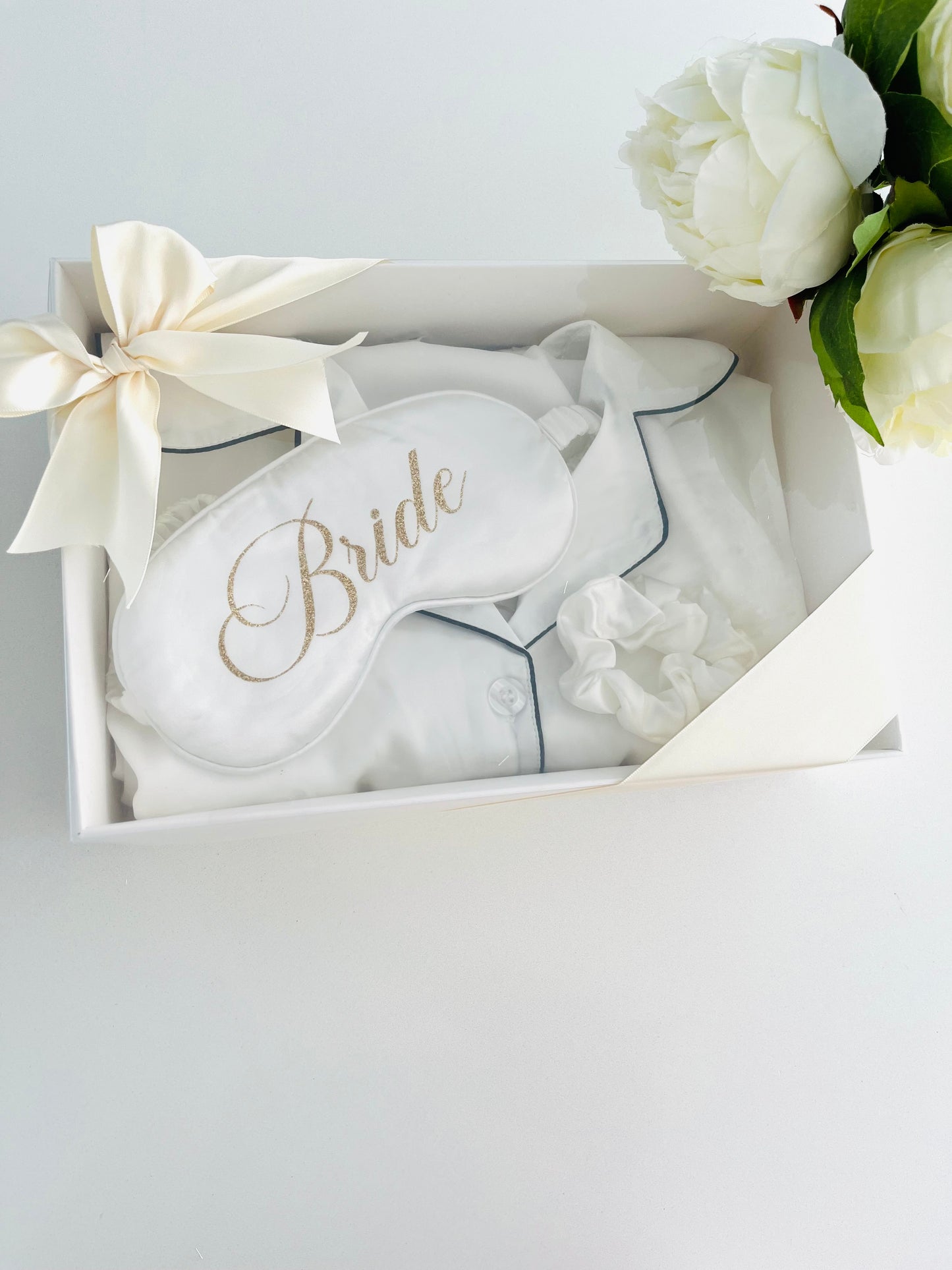 COFFRET PYJAMA SHORTY BLANC