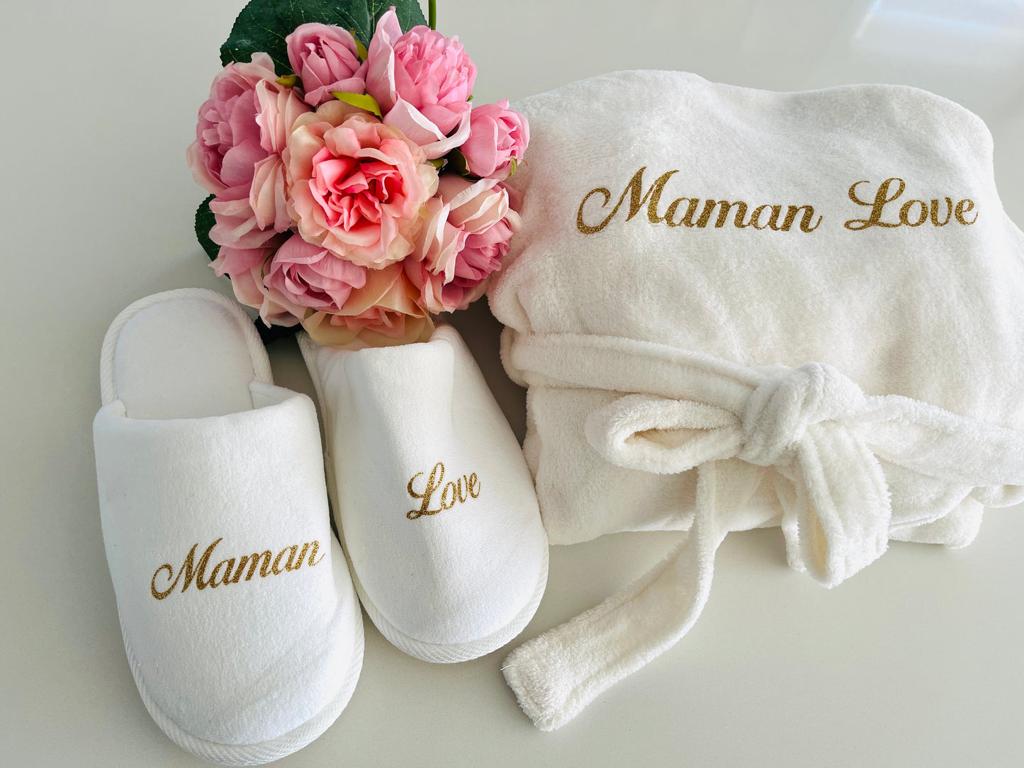 COFFRET COCOONING PEIGNOIR ET CHAUSSONS