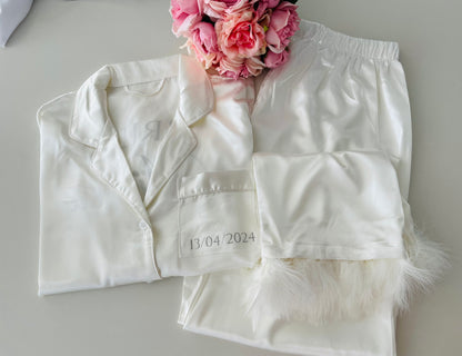 PYJAMA A PLUMES VERSION BLANC PURE